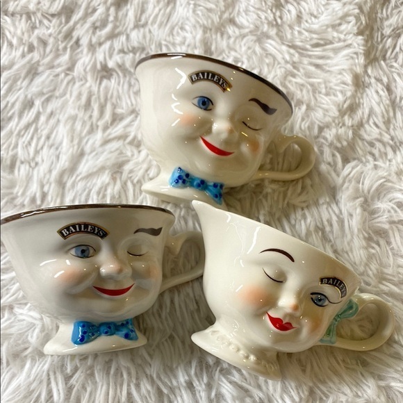 Baileys Other - Baileys collectible coffee cups and creamer